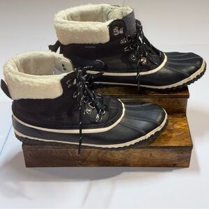 JBU Ali Waterproof Bootie Black Outdoor Faux Fur Rain Snow Ankle Boot Sz 11